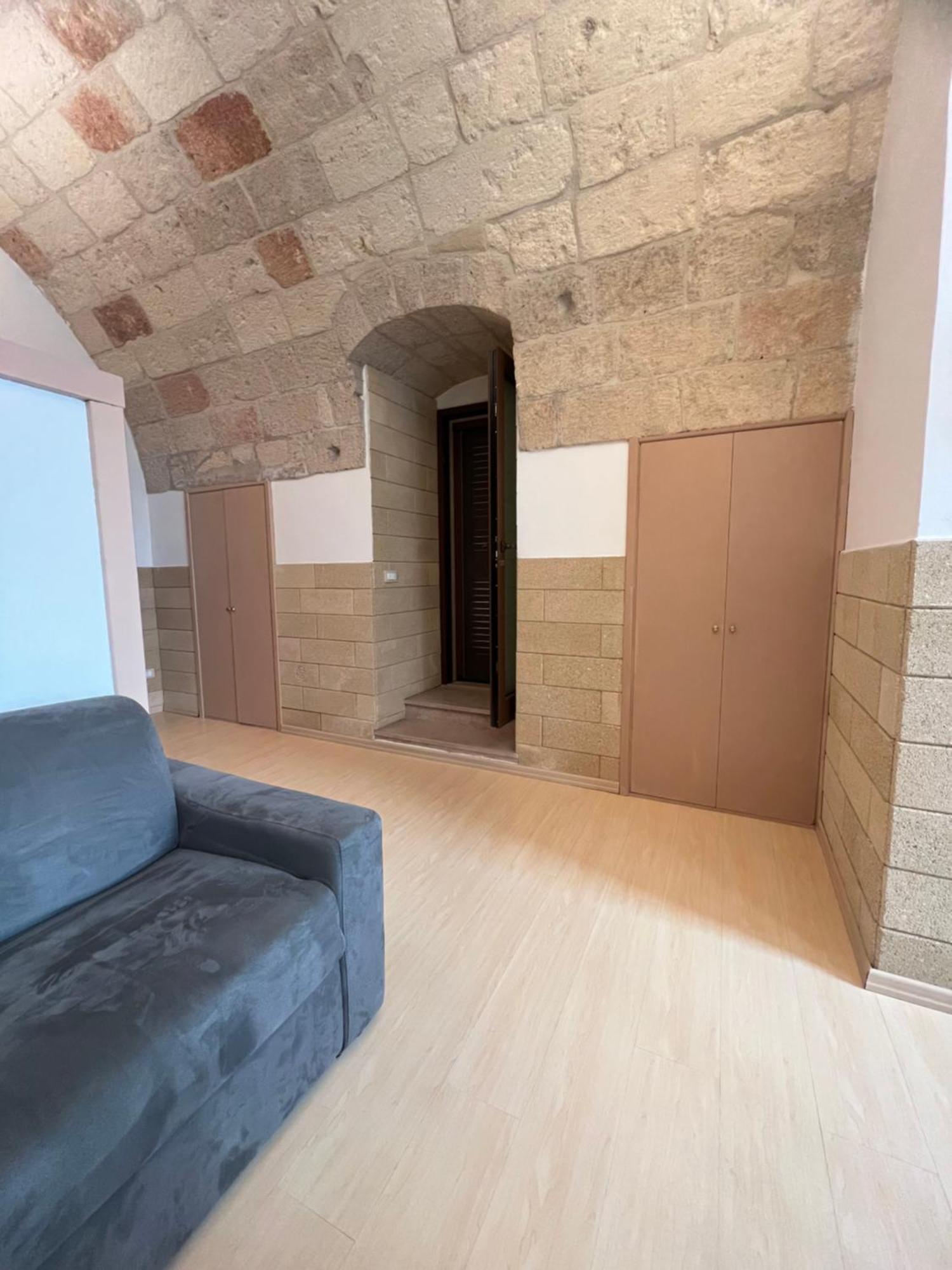 Central House Apartment Полиняно а Маре Екстериор снимка