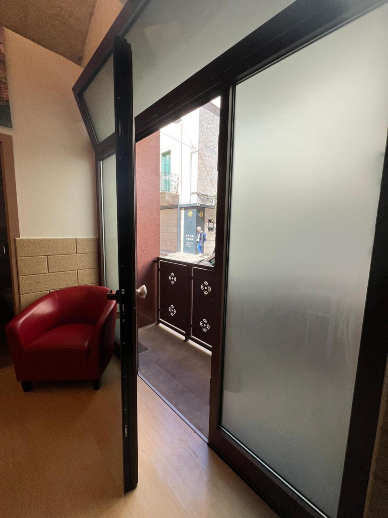 Central House Apartment Полиняно а Маре Екстериор снимка