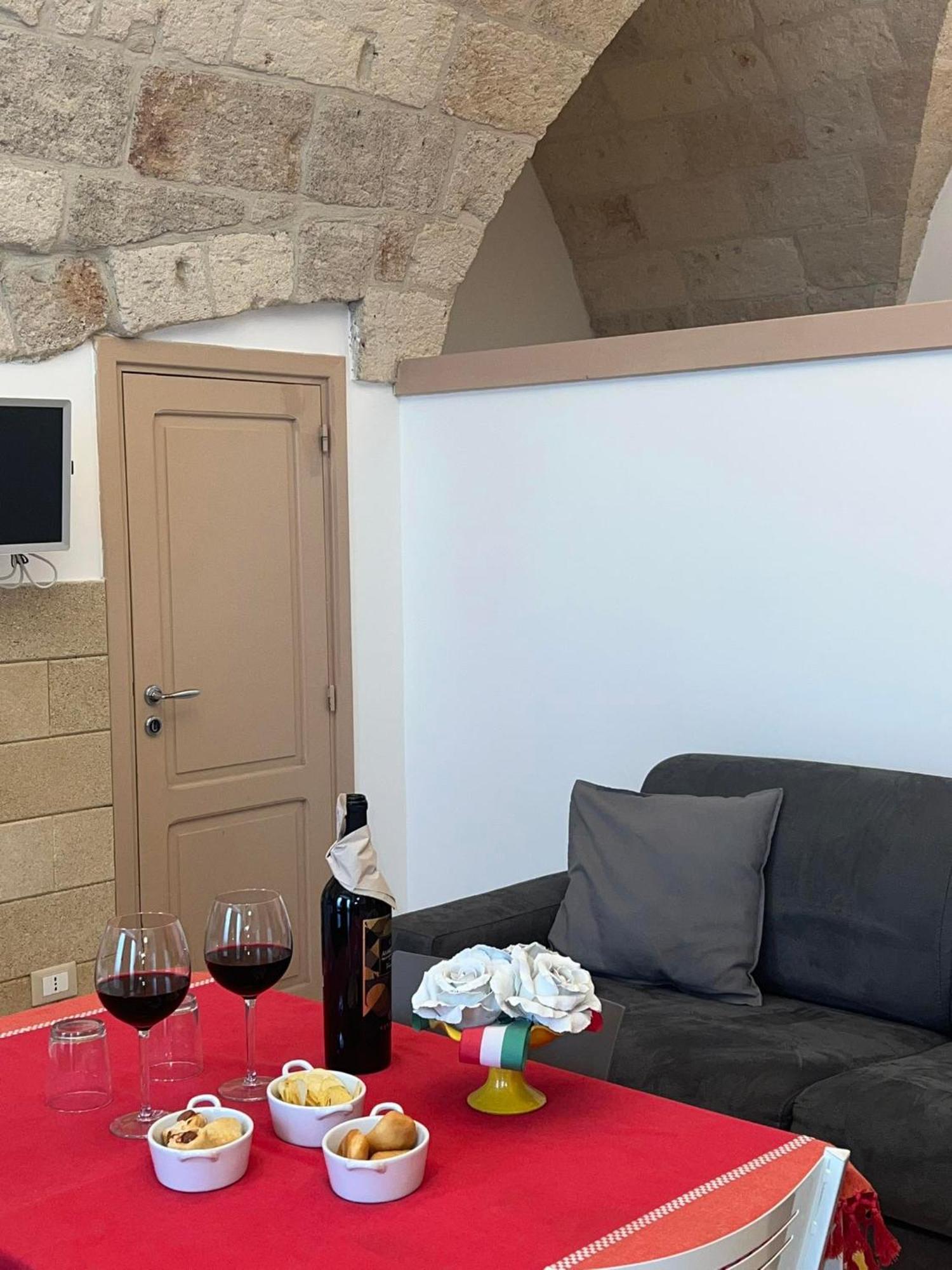 Central House Apartment Полиняно а Маре Екстериор снимка